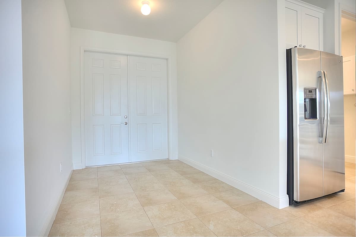 Savannah Home Model Kitchen Fridge