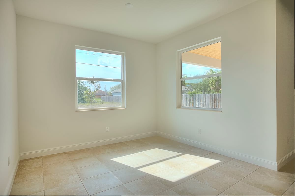 Savannah Home Model Dining Room