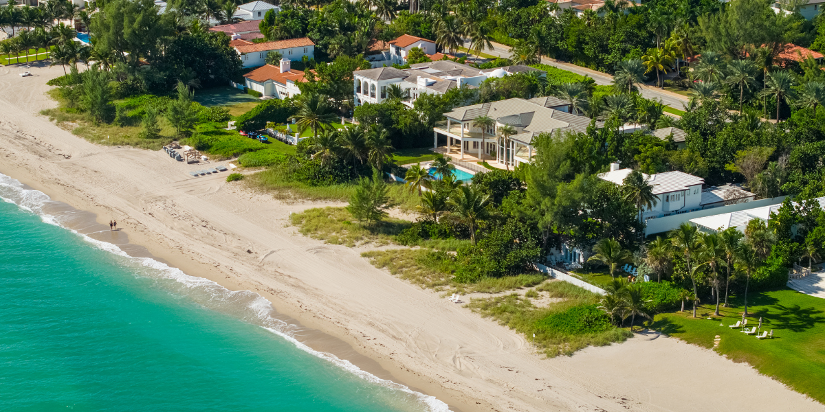 What are the pros and cons of living in Florida? Synergy Homes