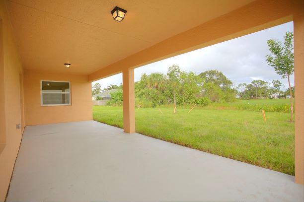 Bradford Model Backyard