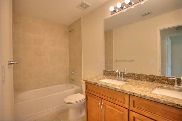 Synergy Homes Bradford Bathroom Guest