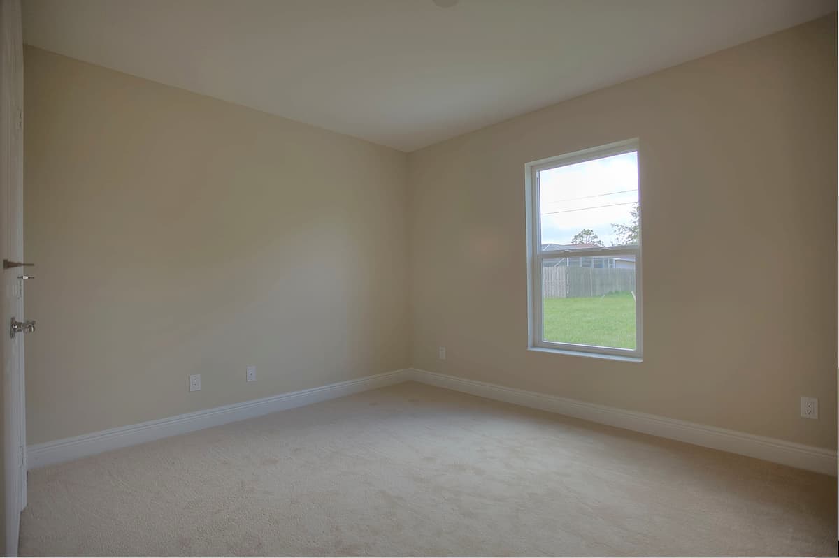 Synergy Homes Kingston Guest Bedroom