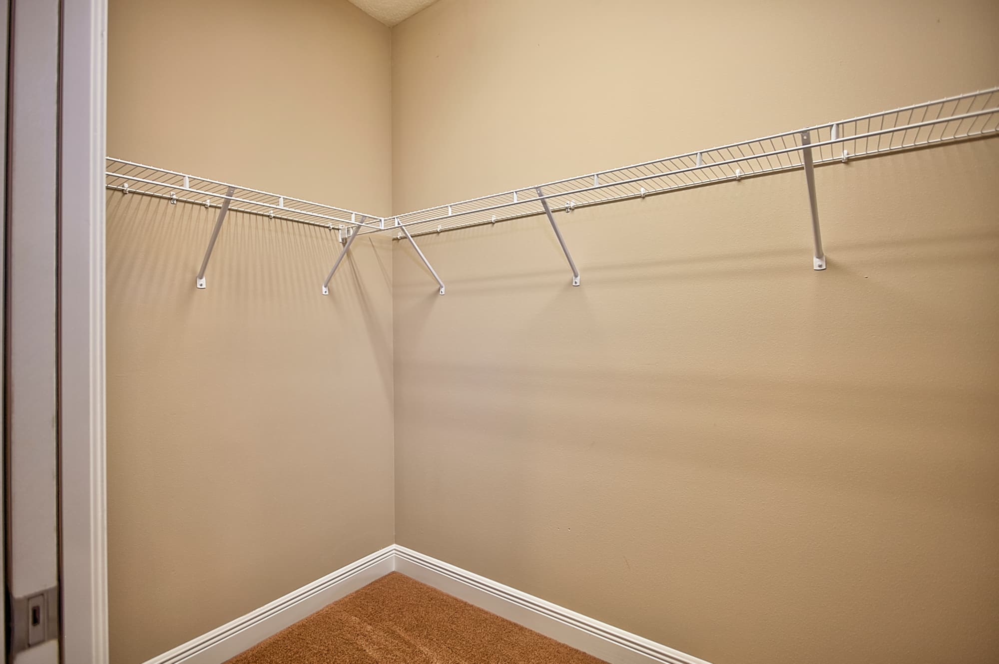 Tifton Home Model Closet